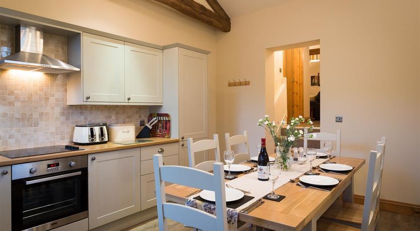 Photo of Abbots Reading Cottage