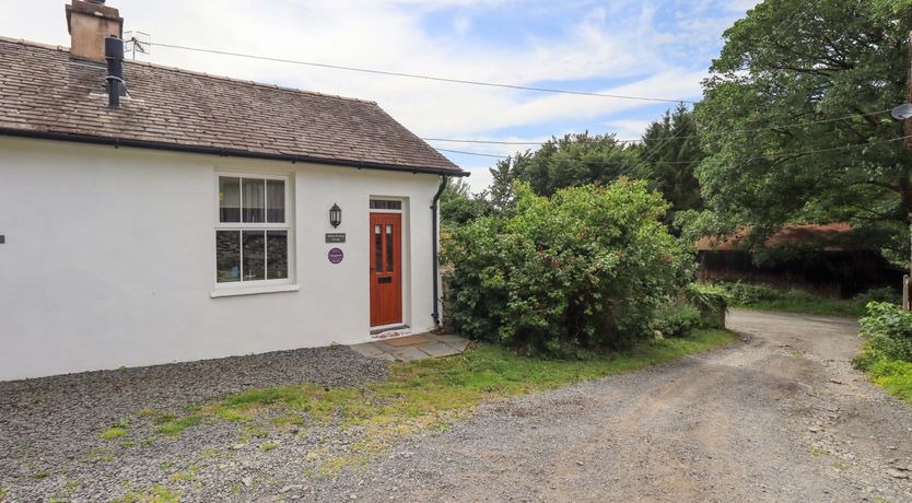 Photo of Abbots Reading Cottage