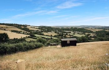 Ash Hut, Wiveliscombe Holiday Home