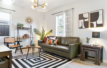 Citron Lime Holiday Home