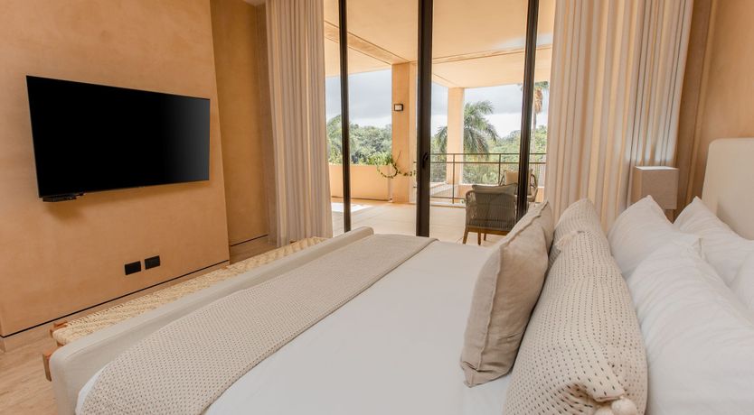 Photo of I Dream of Paradise