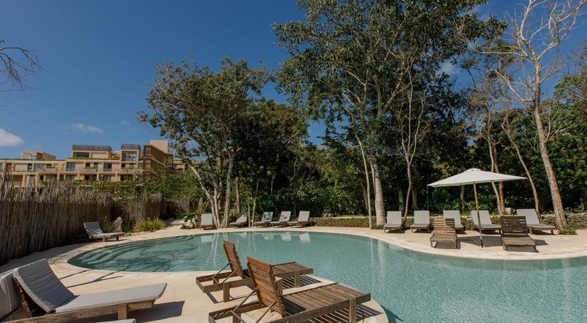 Photo of I Dream of Paradise