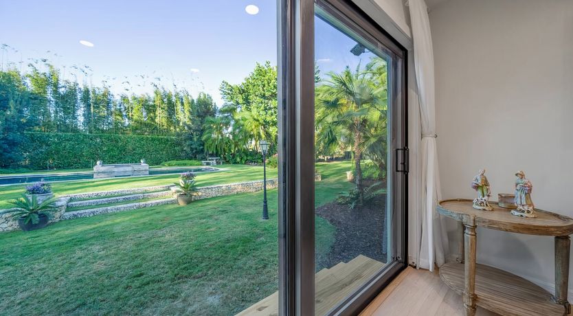 Photo of Key to the Garden