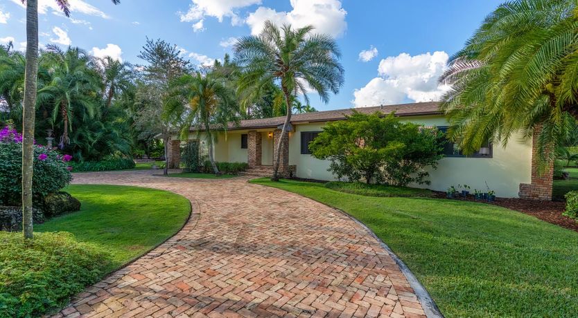 Photo of Key to the Garden