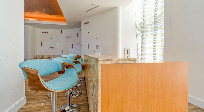 Photo of Show Miami Love