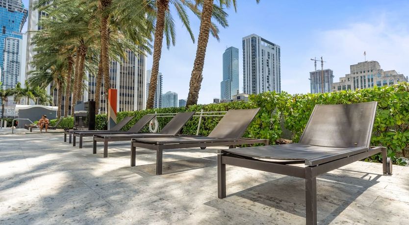 Photo of Show Miami Love