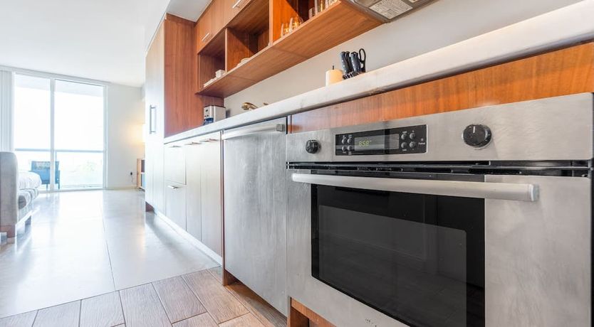 Photo of Show Miami Love