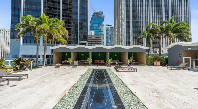 Photo of Show Miami Love