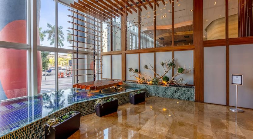 Photo of Show Miami Love