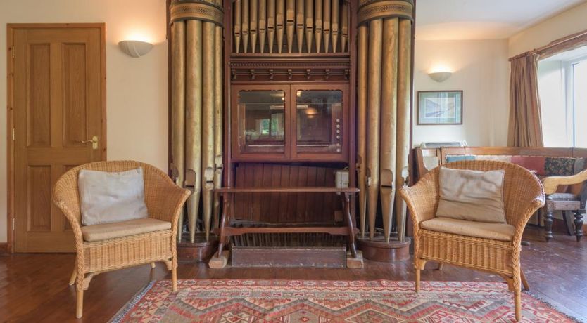 Photo of 4 Bed in Newlands