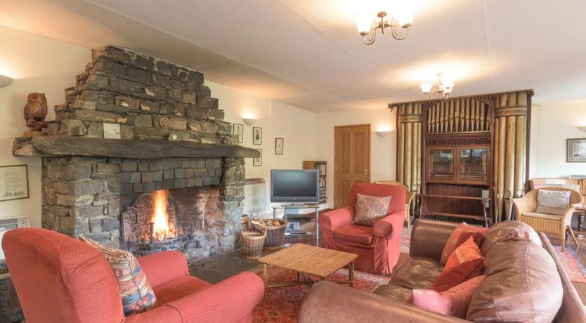 Photo of 4 Bed in Newlands