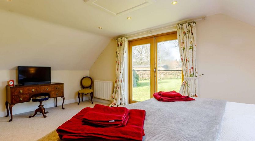 Photo of 2 Bed in Morchard Bishop