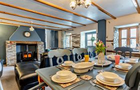 Photo of cottage-in-west-wales-117
