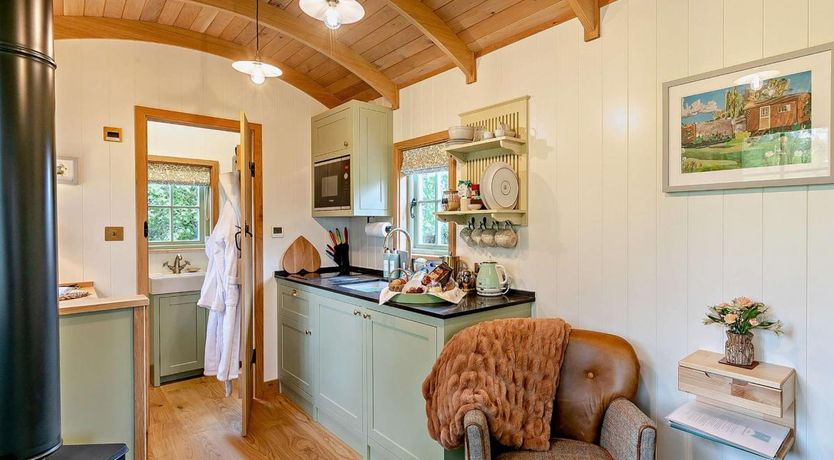 Photo of 1 Bed in Bushley