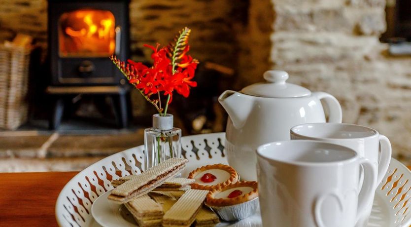 Photo of 3 Bed in Wheddon Cross