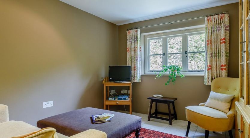 Photo of 3 Bed in Wheddon Cross