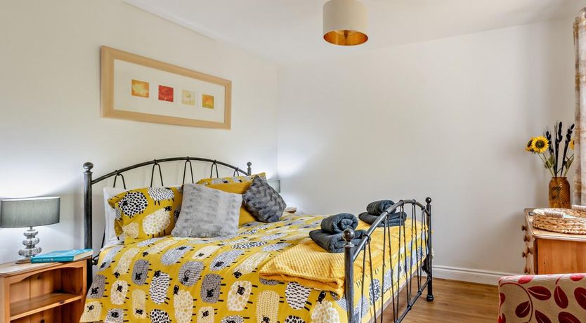 Photo of 1 Bed in Haybridge