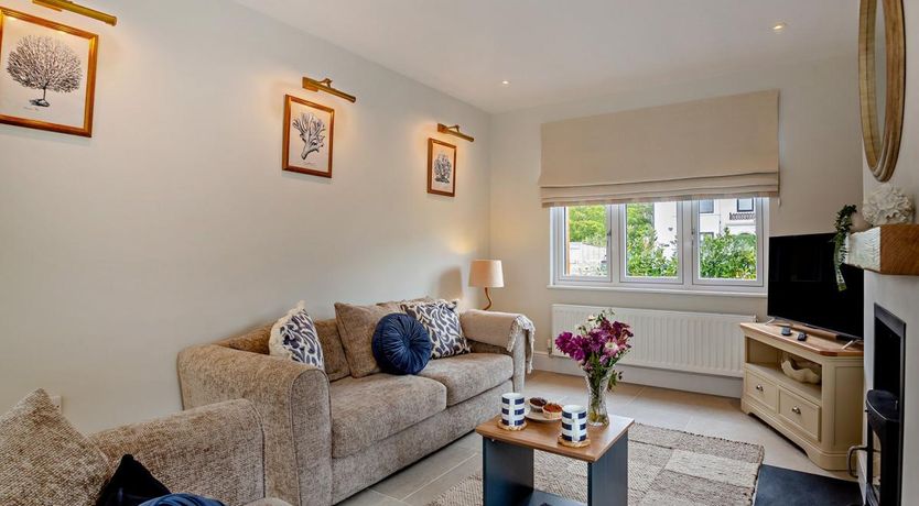 Photo of 3 Bed in Morfa Nefyn