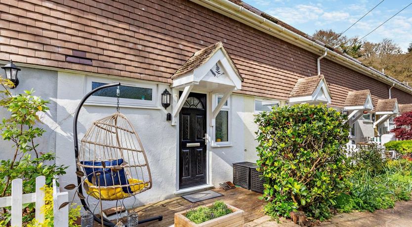 Photo of in Charmouth (94692)