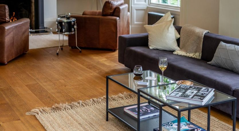 Photo of 5 Bed in Brimscombe