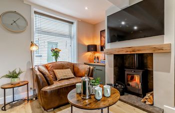2 Bed in Macclesfield Holiday Home