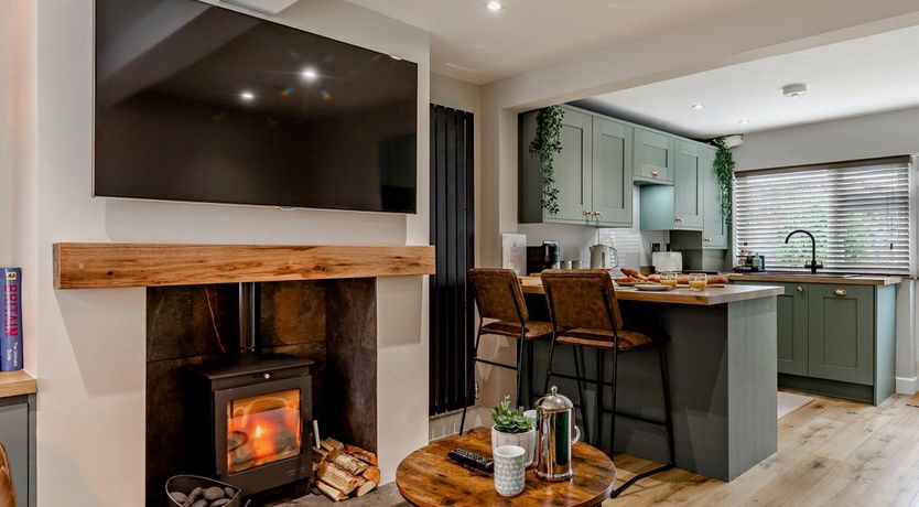 Photo of 2 Bed in Bollington