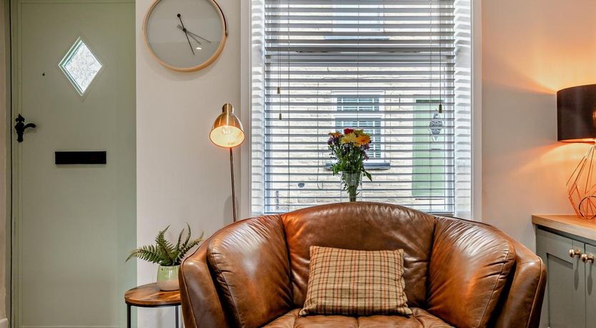 Photo of 2 Bed in Bollington