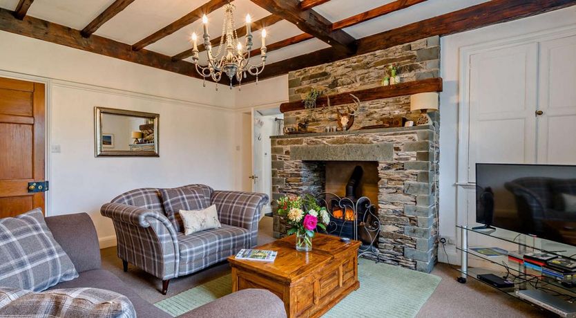 Photo of 2 Bed in Lakeside