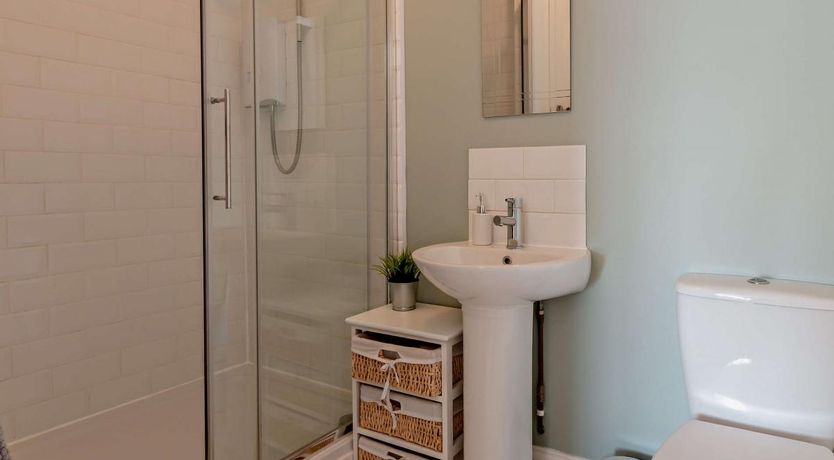 Photo of 4 Bed in Ryde