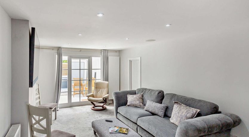 Photo of 4 Bed in Beaumaris