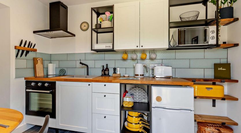 Photo of 1 Bed in Oreton