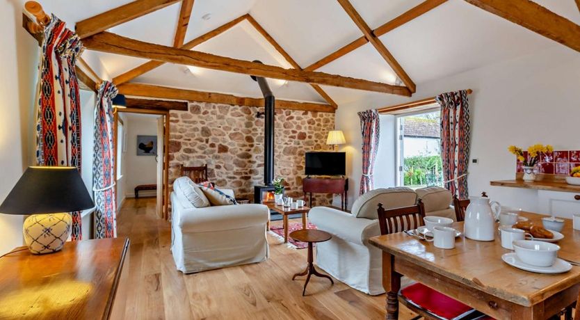 Photo of 2 Bed in Kingston St. Mary