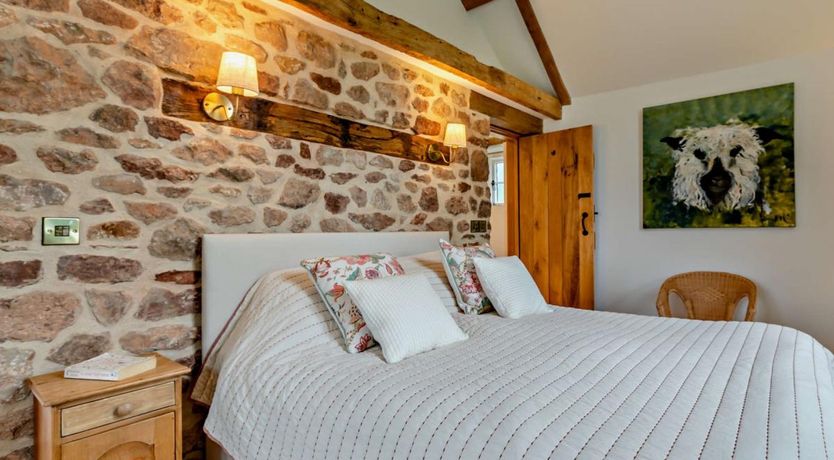 Photo of 2 Bed in Kingston St. Mary