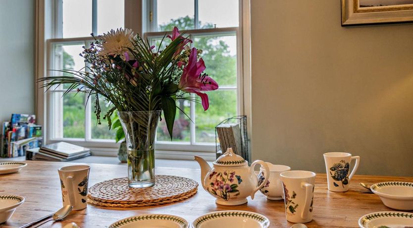 Photo of 3 Bed in Lakeside