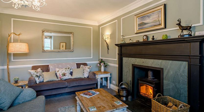 Photo of 3 Bed in Lakeside