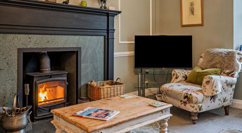 Photo of 3 Bed in Lakeside