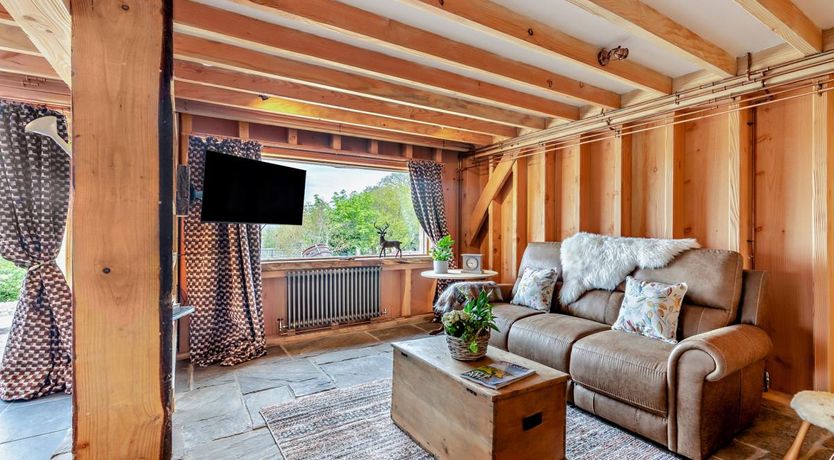 Photo of 2 Bed in Kingsteignton