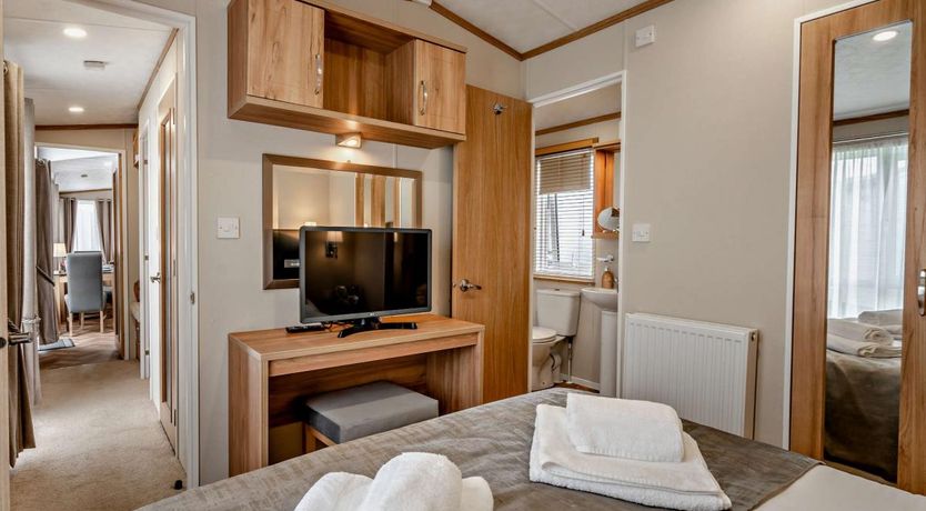 Photo of 2 Bed in St. Andrews