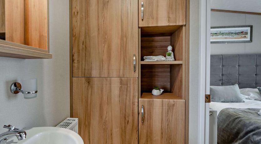 Photo of 2 Bed in St. Andrews