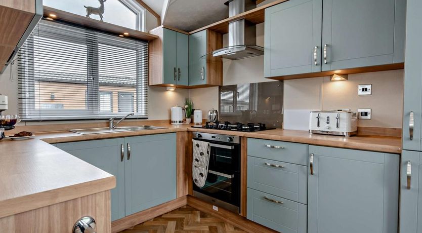 Photo of 2 Bed in St. Andrews