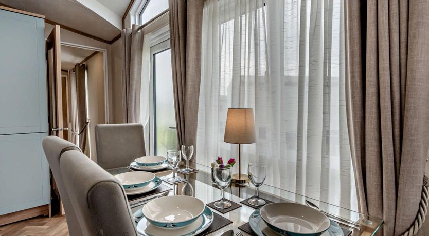 Photo of 2 Bed in St. Andrews