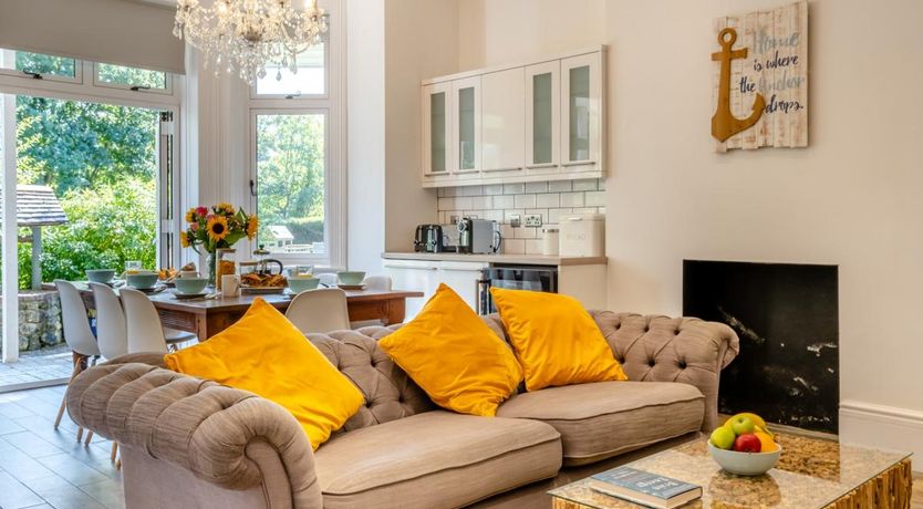 Photo of 4 Bed in Shanklin