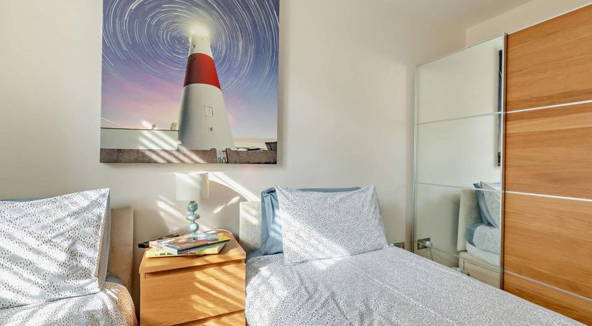 Photo of 2 Bed in Weymouth