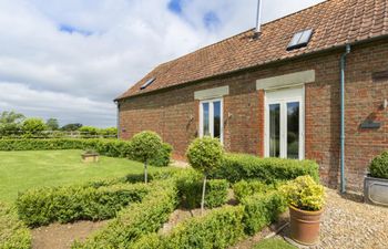 Cottage in Wiltshire Holiday Home