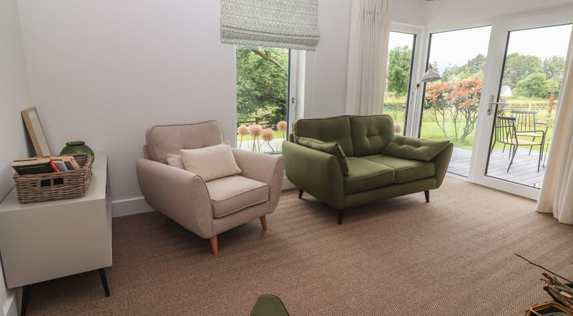 Photo of Shannon Vale