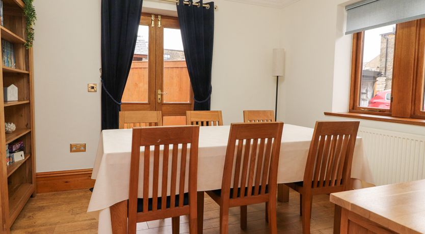 Photo of Wishing Well Avenue