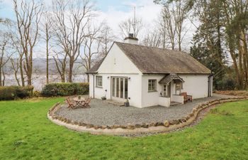 Larch Cottage at Esthwaite Water Holiday Home