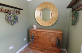 Photo of piglet-cottage