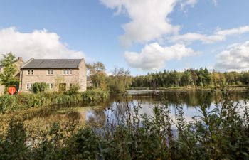 Chatsworth Holiday Home