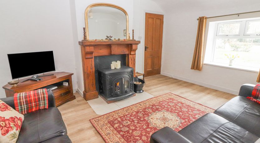 Photo of White Cottage